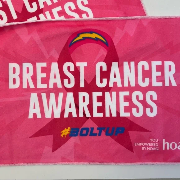 NFL L.A. Chargers Pink Breast Cancer Awareness Towels Set of 2 NEW C-10 - Picture 2 of 8